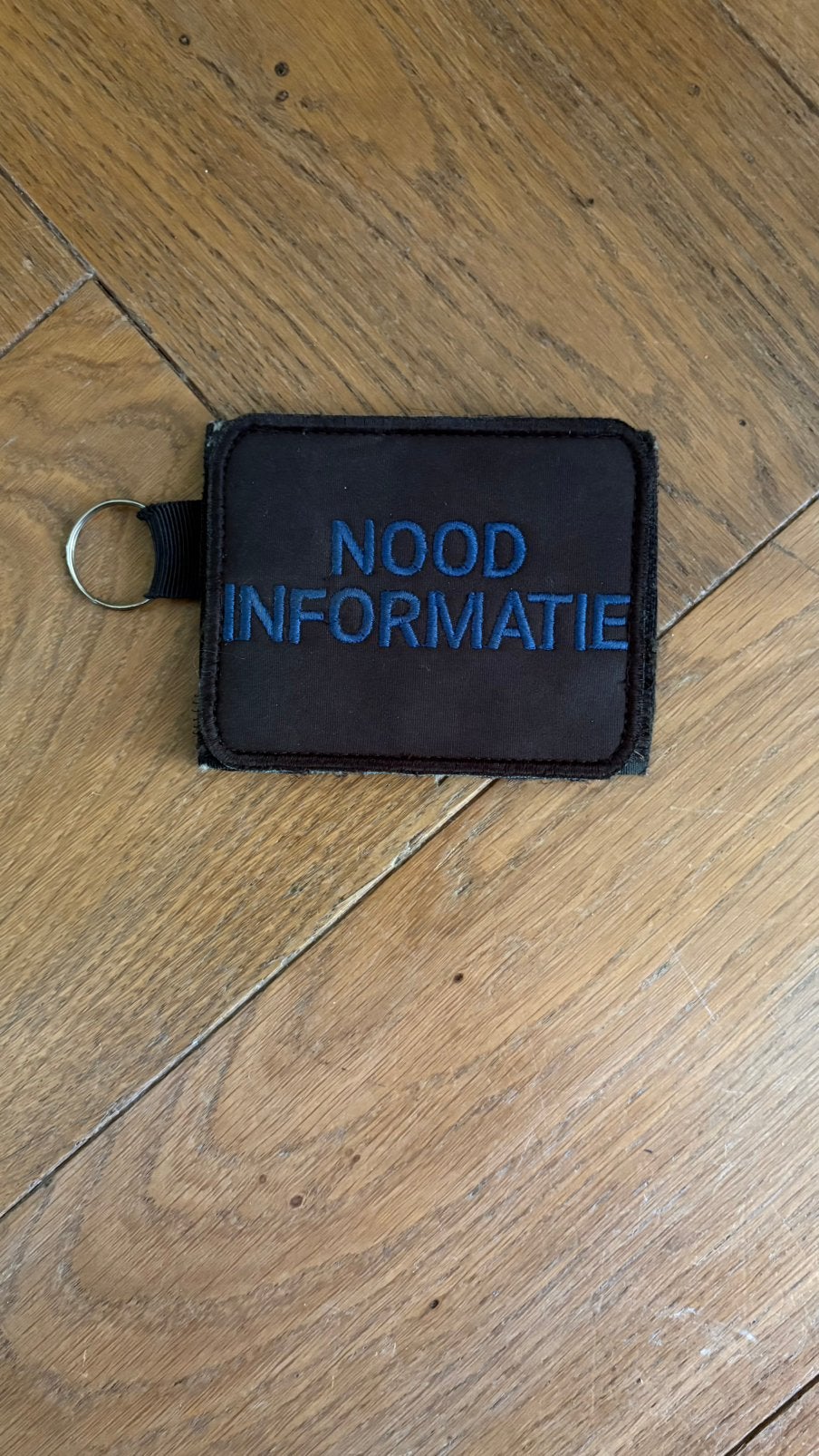 Pashouder met klittenband label “nood informatie”, Ophalen of Verzenden, Zo goed als nieuw, Blauw, Overige merken