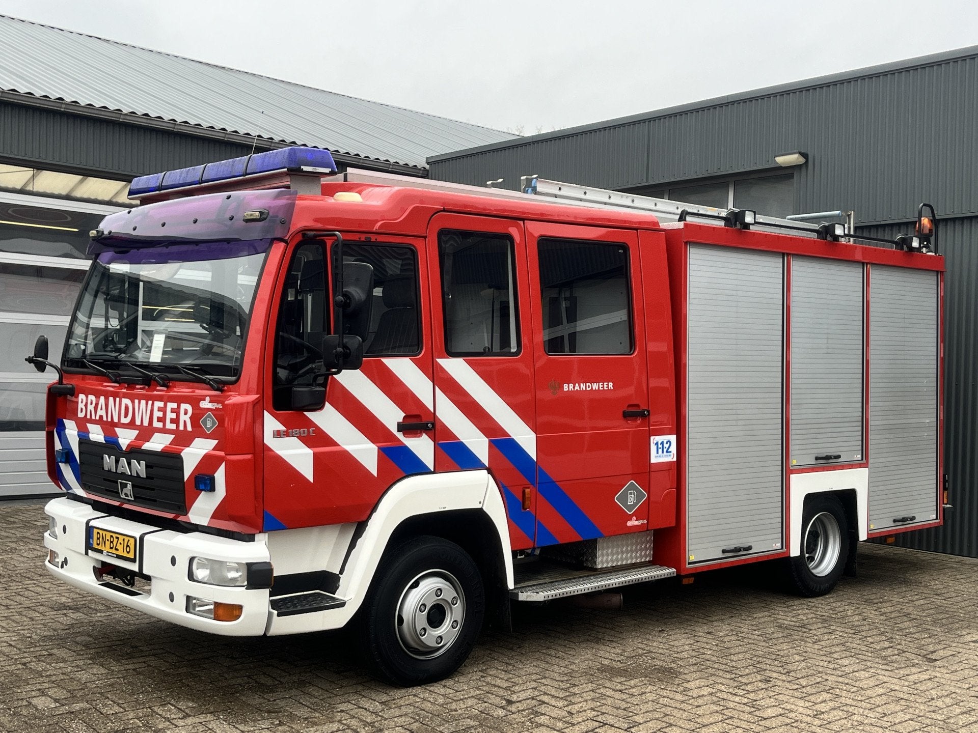 MAN LE 180 C Motorspuitaanhanger Automaat Matriaalwagen Aggr, Gebruikt, Zwart, 4 cilinders, Origineel Nederlands