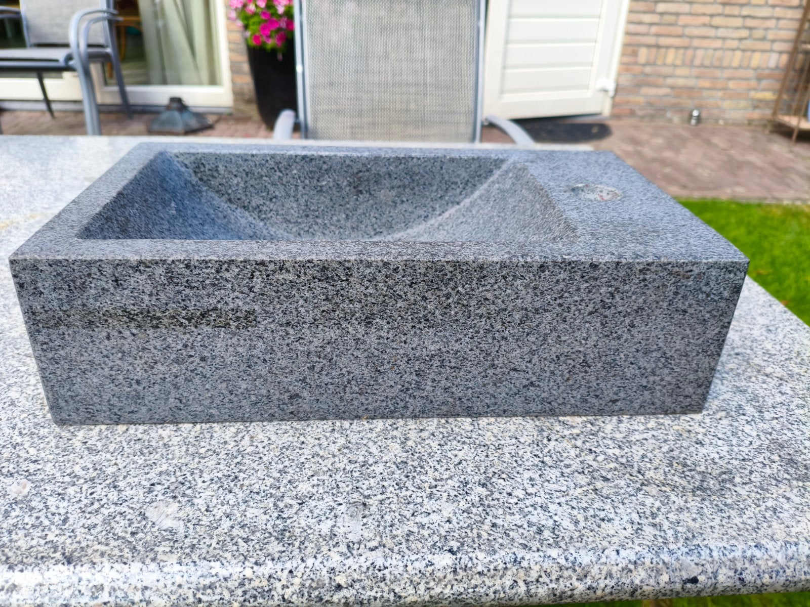 hardsteen fontein voor toilet, Ophalen, Nieuw, Steen