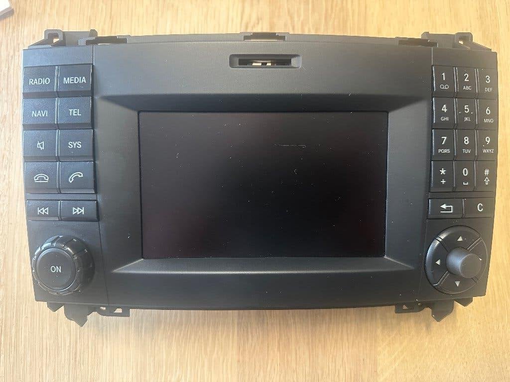 Mercedes-Benz Audio 20 CD Navigatie Radio (W204 W212), Ophalen of Verzenden, Gebruikt