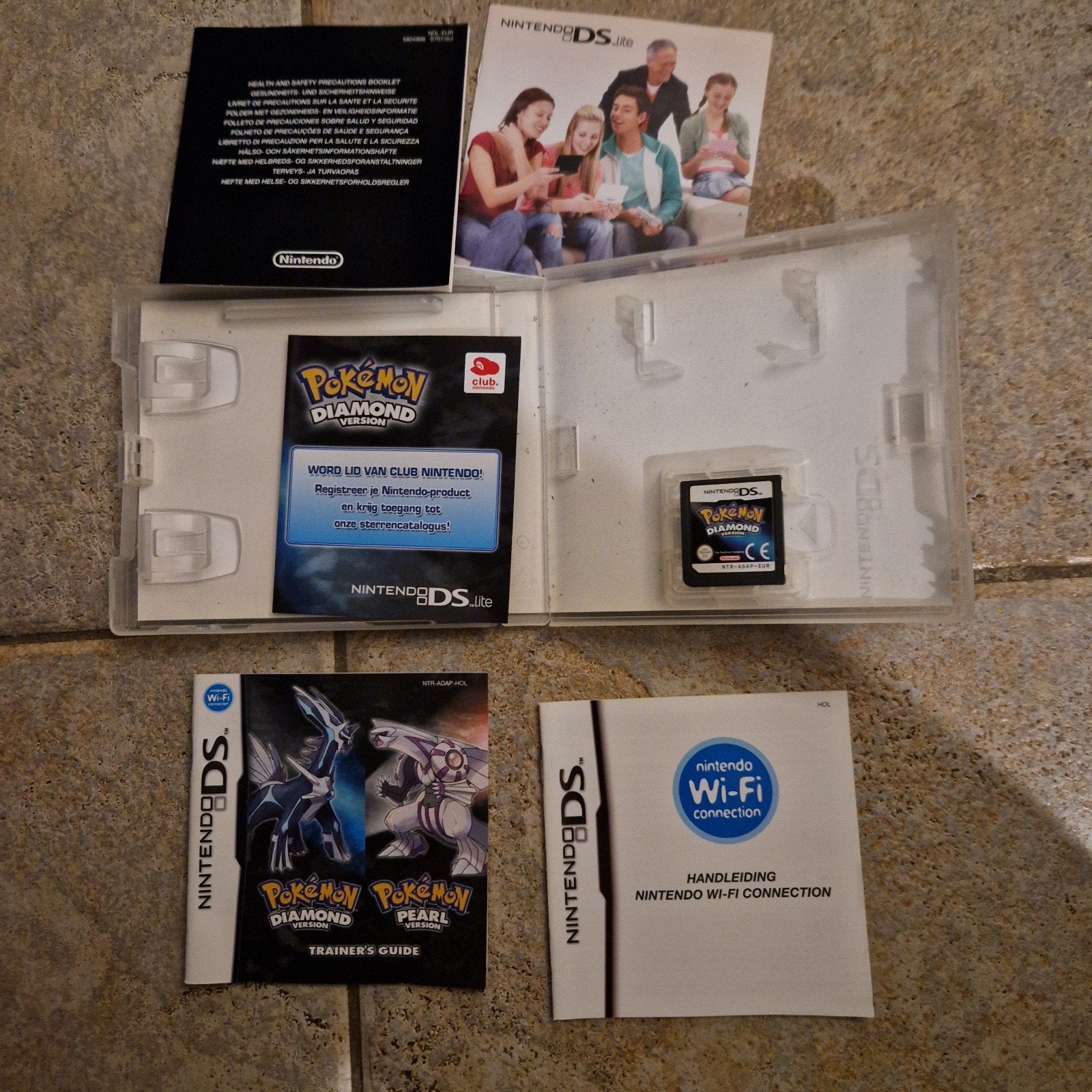 pokémon Diamond version, Spelcomputers en Games, 1 speler, Ophalen of Verzenden, Zo goed als nieuw, Role Playing Game (Rpg)