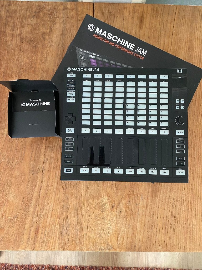 Native Instruments Maschine Jam (MIDI controller), Ophalen of Verzenden, Zo goed als nieuw