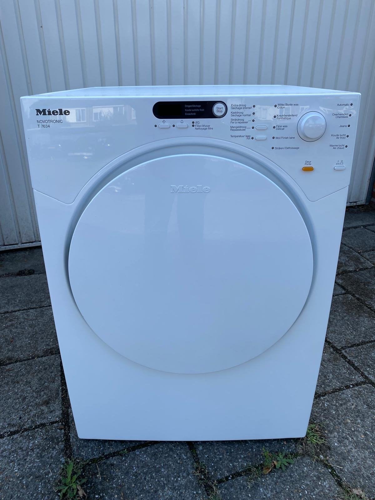 Miele Novotronic T 7634 Luchtafvoerdroger, Ophalen, 6 tot 8 kg, Gebruikt, Luchtafvoer