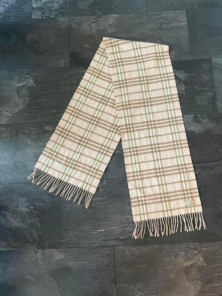 Burberry shawl, Maat 38/40 (M), Ophalen of Verzenden, Zo goed als nieuw, Burberry