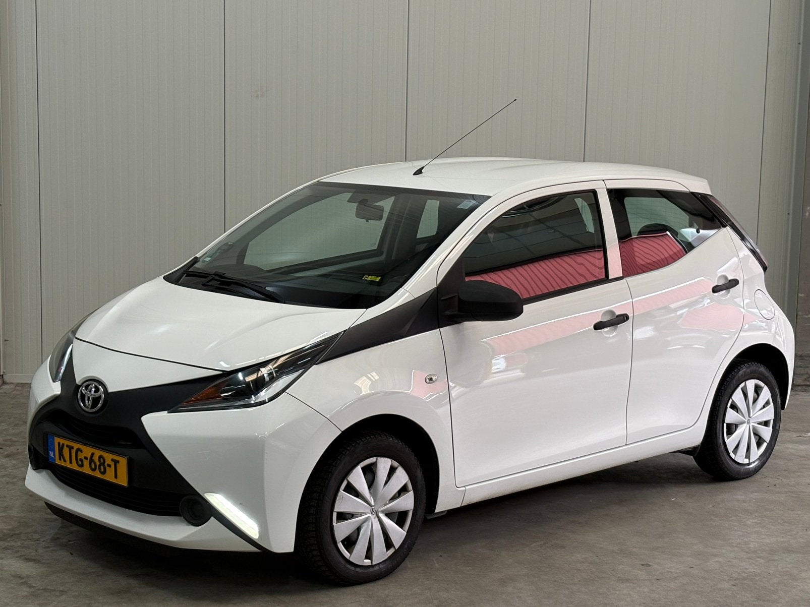 Toyota Aygo X 1.0 /AIRCO/BJ2015/LED/NWAPK/