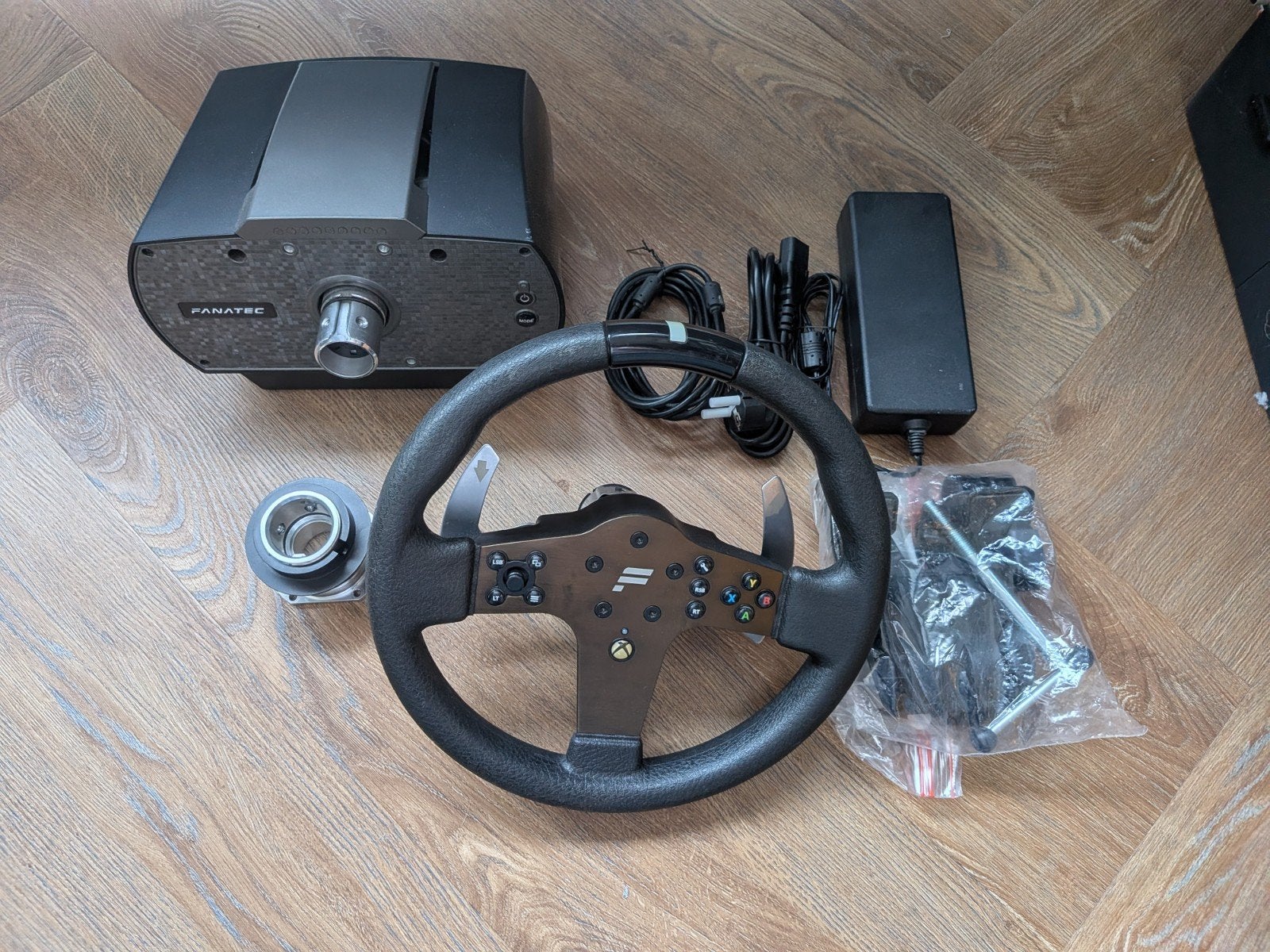 Fanatec CSL Elite v1 met P1 stuur en CSL pedalen (PC/Xbox), Ophalen, Racestuur, Gebruikt, Xbox