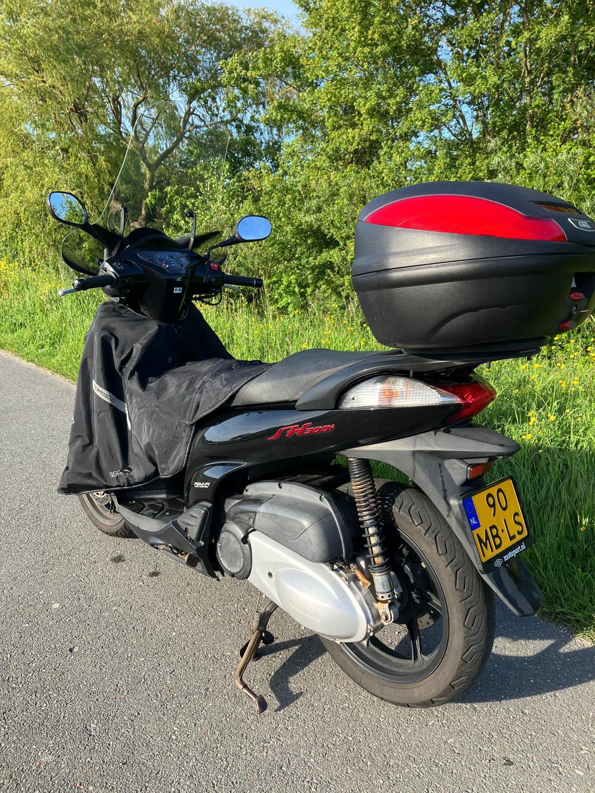 Honda sh300i ABS, Motoren, Motoren | Honda, Scooter, 300 cc, Gebruikt, Particulier