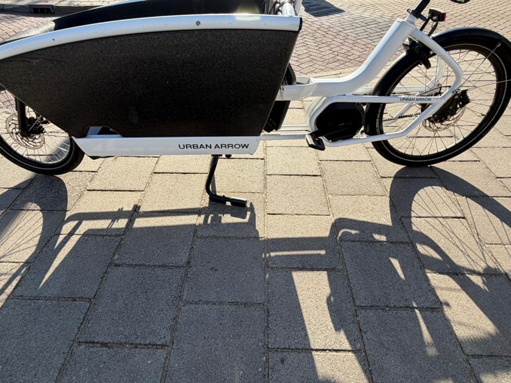 Urban Arrow Family Bakfiets - Elektrisch met Bosch Motor, Gebruikt, Elektrisch, 2 kinderen, Schijfrem