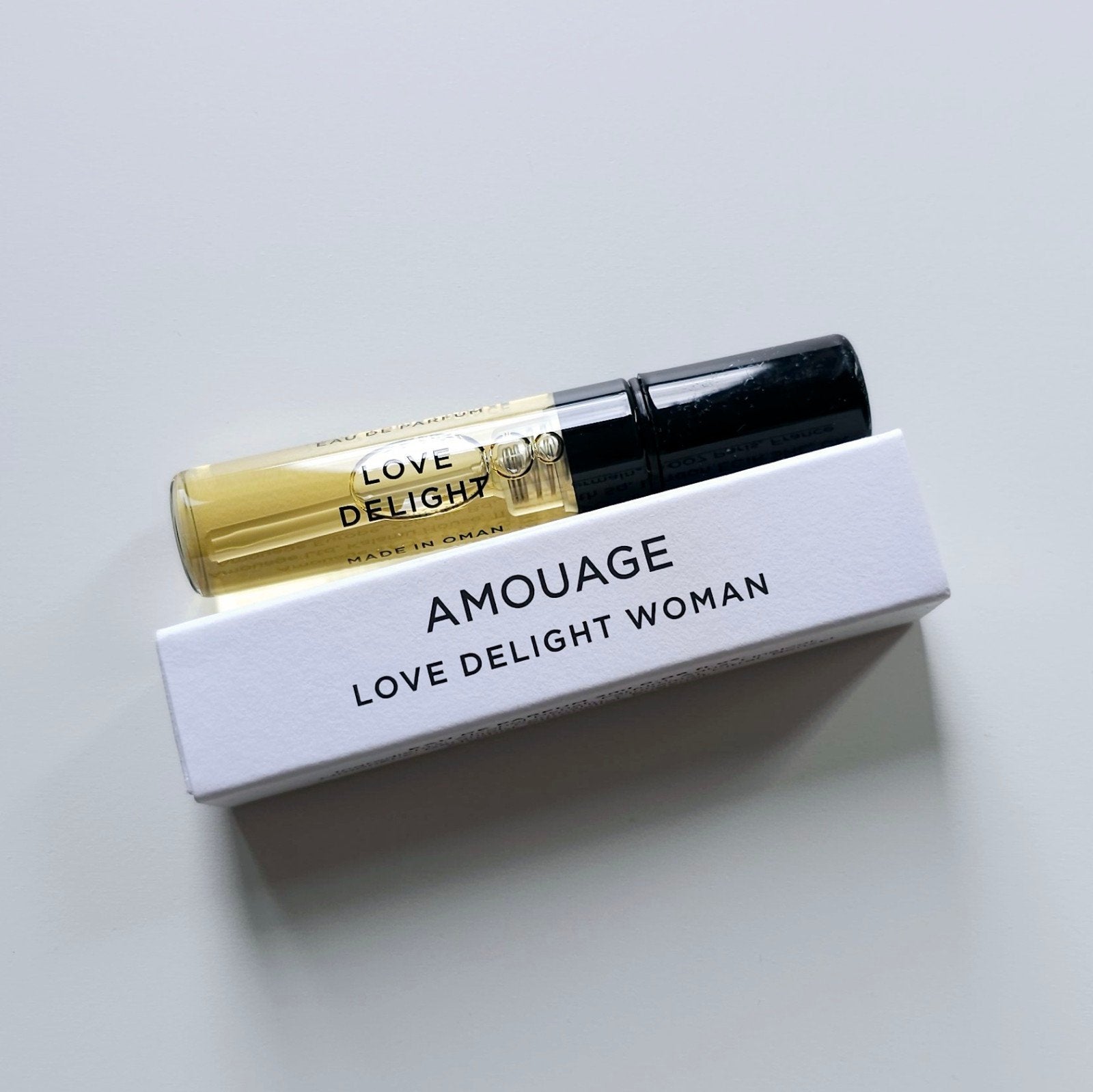 NU €12,50 ‼️ Amouage Love Delight niche parfum 2 ml, Ophalen of Verzenden, Nieuw