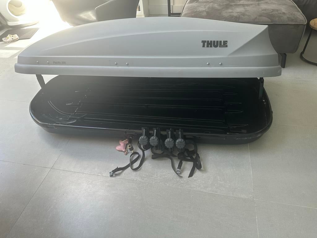 Thule Pacific 200 Dakkoffer - Compleet met bevestiging, Auto diversen, Dakkoffers, Gebruikt, Ophalen