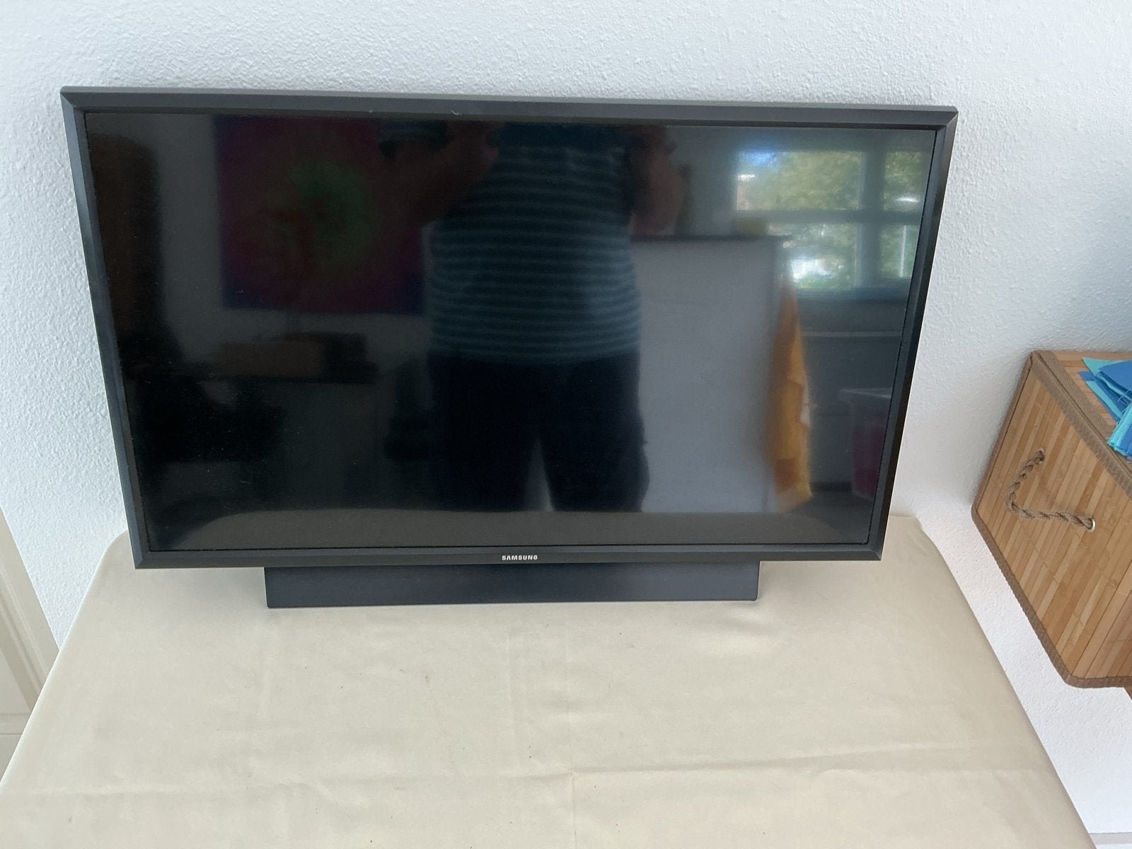 Samsung T28E310EW/EN LED TV - 71 cm (28 inch), Audio, Tv en Foto, Televisies, Ophalen, 50 Hz, Samsung, Gebruikt