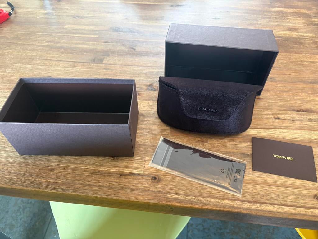 Tom Ford brillenkoker, Ophalen, Zo goed als nieuw, Zwart, Overige merken
