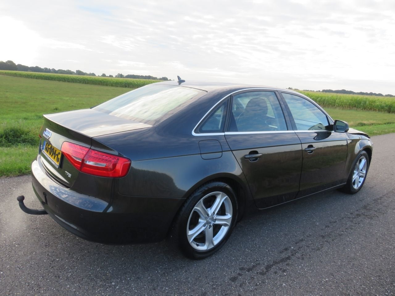 Audi A4 LIMOUSINE 1.8 TFSi 170pk Sedan 170.000 nap Navigatie, Audi, Sedan, Auto-Union-Straße  1 ,85057, Ingolstadt, Deutschland