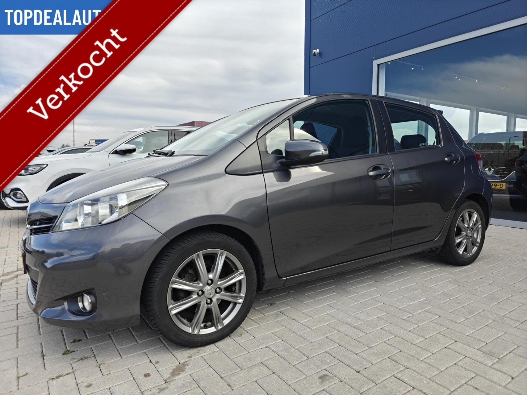 Toyota Yaris 1.3 VVT-i Dynamic Automaat/trekhk/Cruise/1e eig, 4 cilinders, Bedrijf, 99 pk, 550 kg