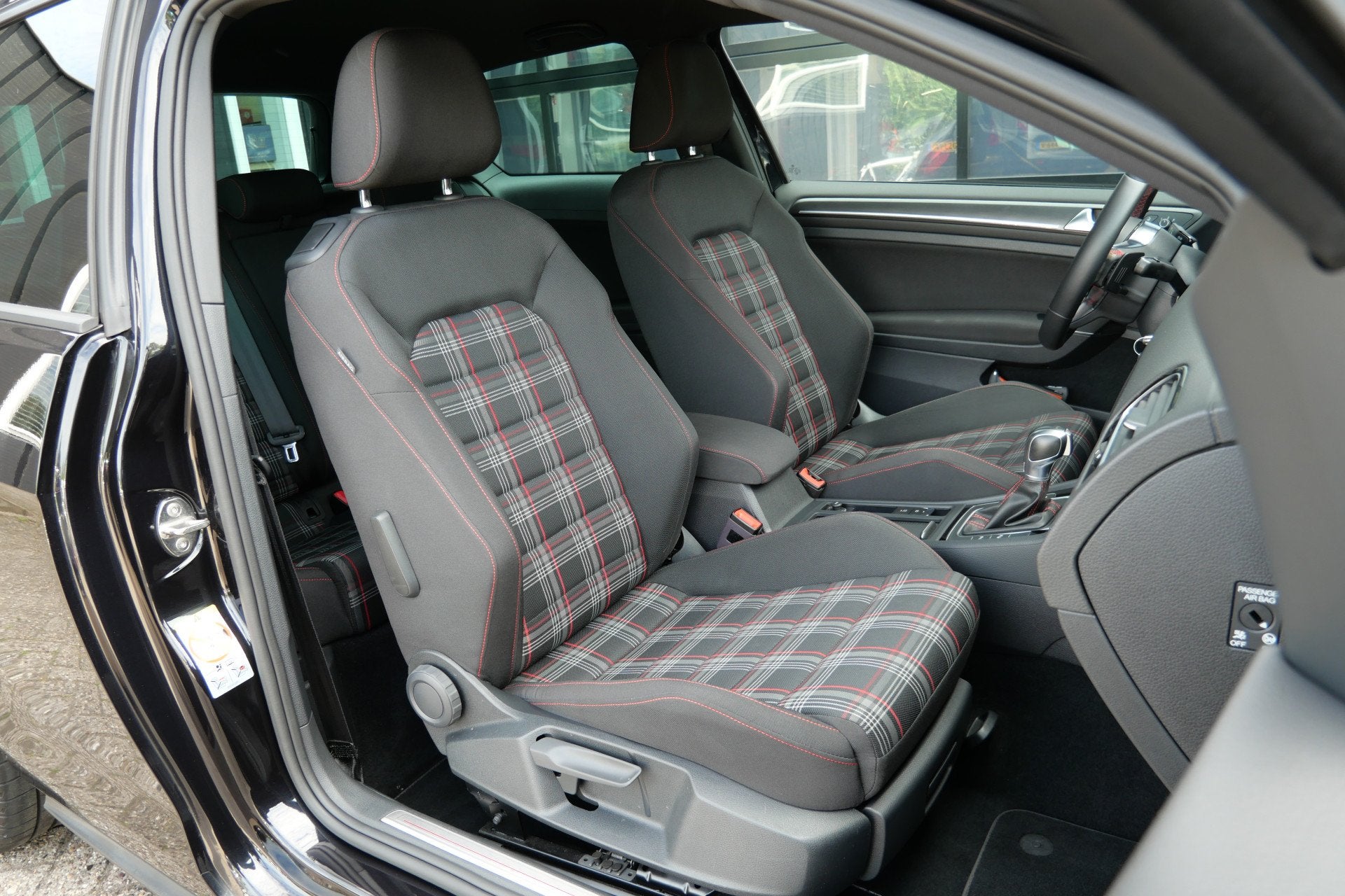 Volkswagen Golf 2.0 TSI GTI Performance 245 PK | NL-Auto | A, Stof, Gebruikt, Euro 6, 4 cilinders