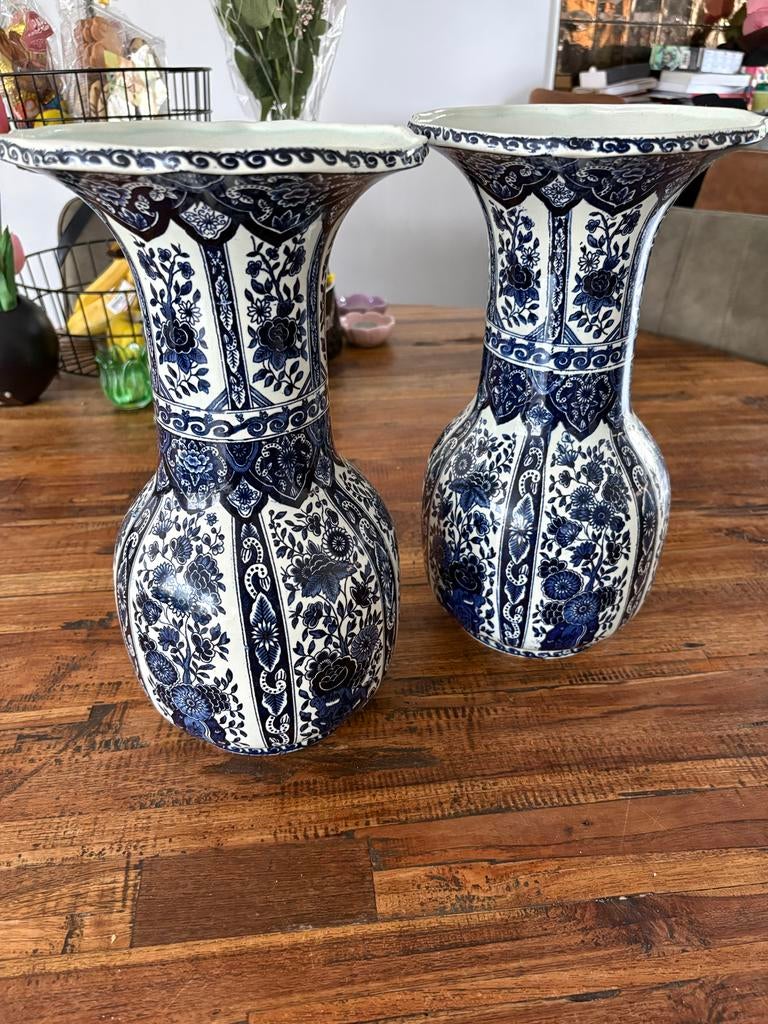 Prachtige Delfts Blauwe Vazen - Set van 2 Boch, Antiek en Kunst, Antiek | Servies compleet, Ophalen of Verzenden