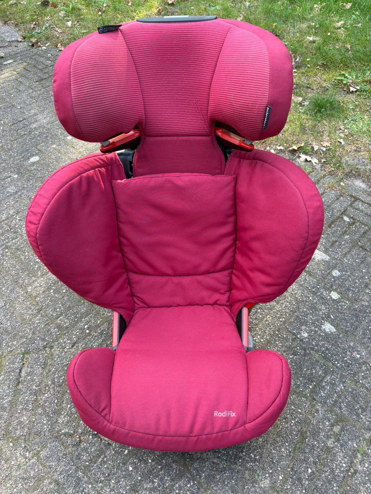 Maxi Cosi AirProtect rood met isofix, Ophalen, Verstelbare rugleuning, Gebruikt, 15 t/m 36 kg