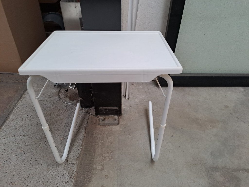 Aidapt Bedtafel - Inklapbaar verstelbaar lichtgewicht 51x39, Ophalen, Zo goed als nieuw