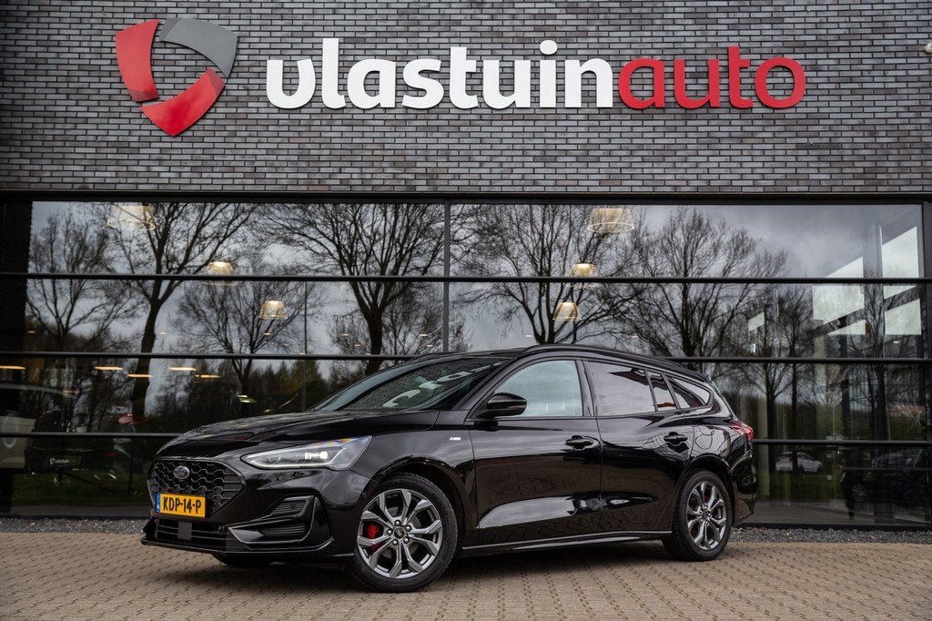 Ford FOCUS Wagon 1.0 EcoBoost Hybrid ST Line , Adap. cruise,, Stof, Gebruikt, 1404 kg, Zwart