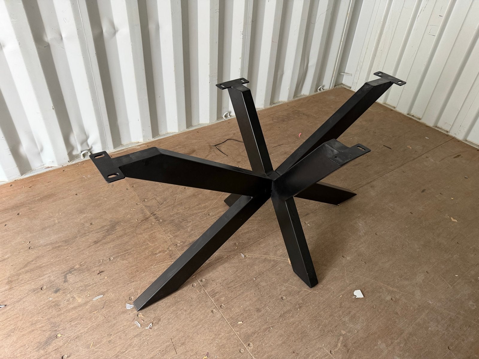 Tafel met Zwarte metalen tafelpoot - Spin onderstel, Huis en Inrichting, Ophalen, Gebruikt, 100 tot 150 cm, 200 cm of meer