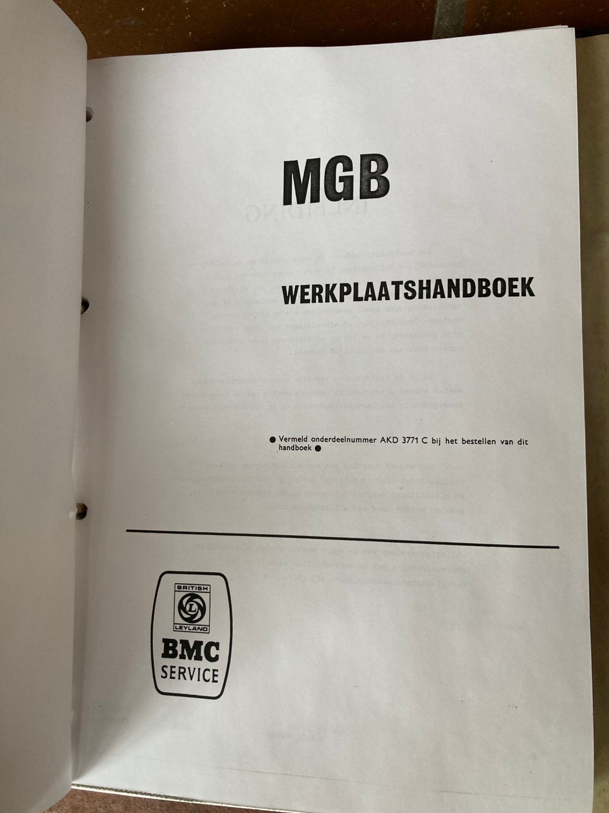 MG B reparatie manual, Ophalen