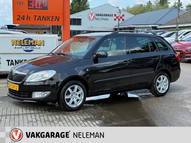SKODA Fabia 1.2 TSI 86pk Ambition rijklaarprijs bovag garant, Auto's, Skoda, Voorwielaandrijving, 4 cilinders, Zwart, Origineel Nederlands