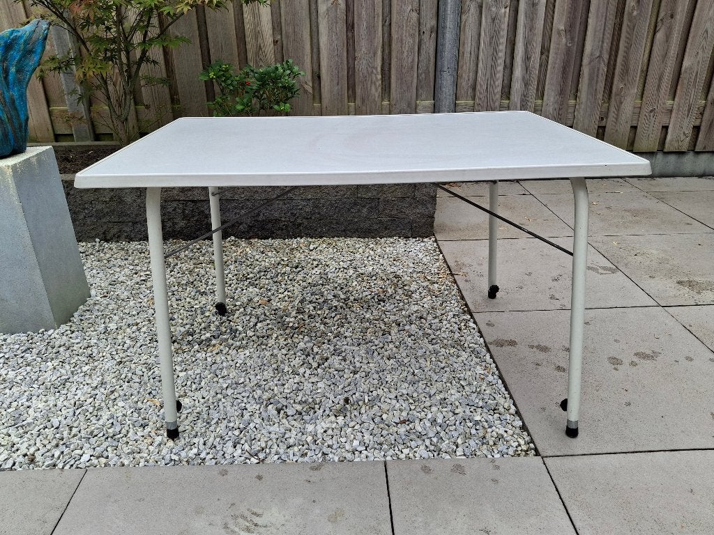 Camping tafel, Caravans en Kamperen, Ophalen, Gebruikt, Campingtafel