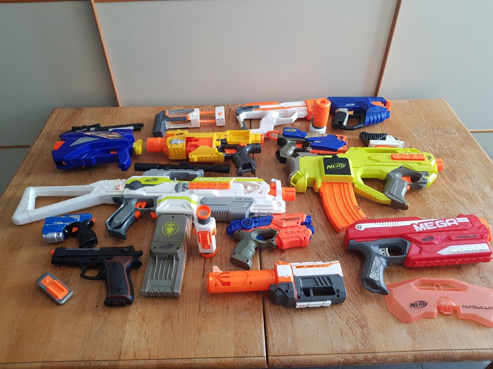 Nerf Pistolen/Geweren Buitenspeelgoed, Ophalen of Verzenden, Gebruikt