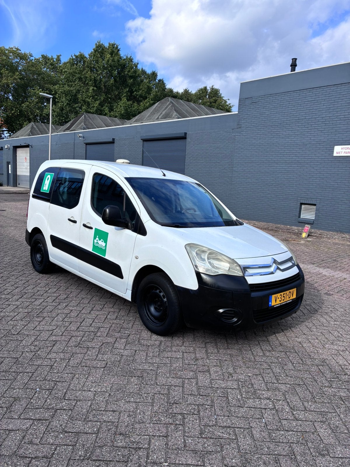 Citroën berlingo 1.6 benzine 2011 87DKM! schuifdeur APK 2027, Auto's, Voorwielaandrijving, 1596 cc, Stof, 4 cilinders