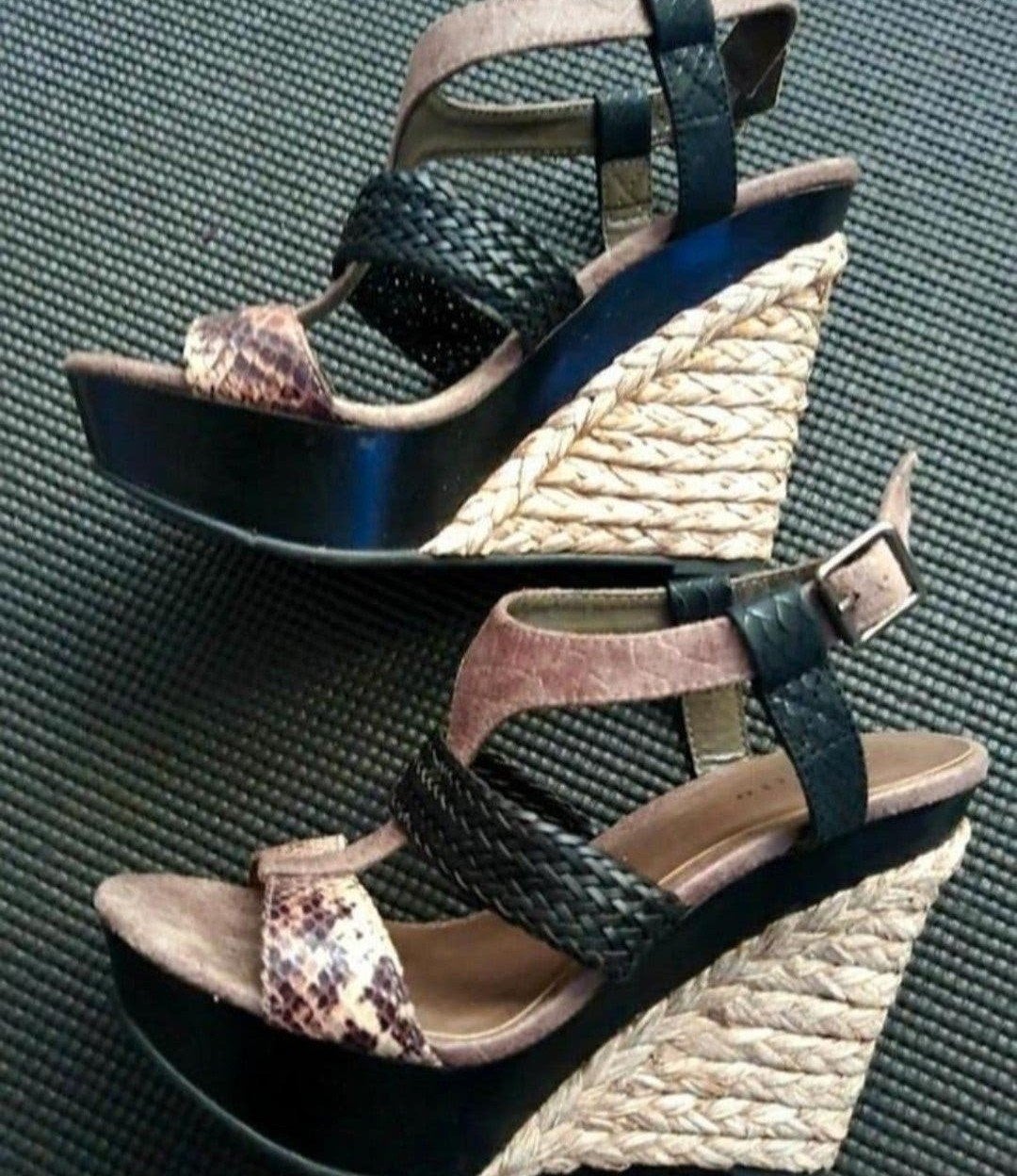 schoenen sleehak dames, Bruin, Zo goed als nieuw, Invito, Sandalen of Muiltjes