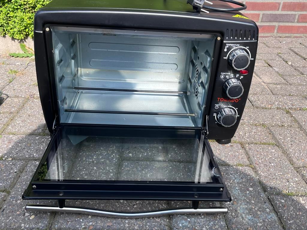 Tomado Mini-oven - Compact en Handig, Ophalen, Gebruikt