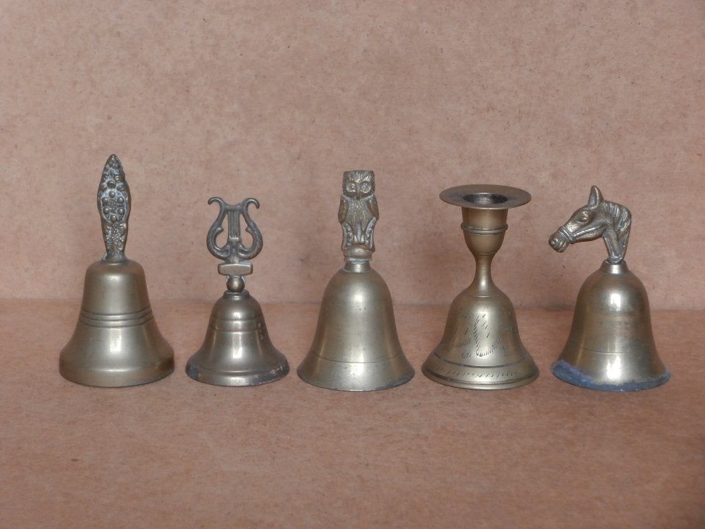 5 oude tafel bellen met klepels deurbel winkelbel tafelbel, Ophalen of Verzenden, Koper