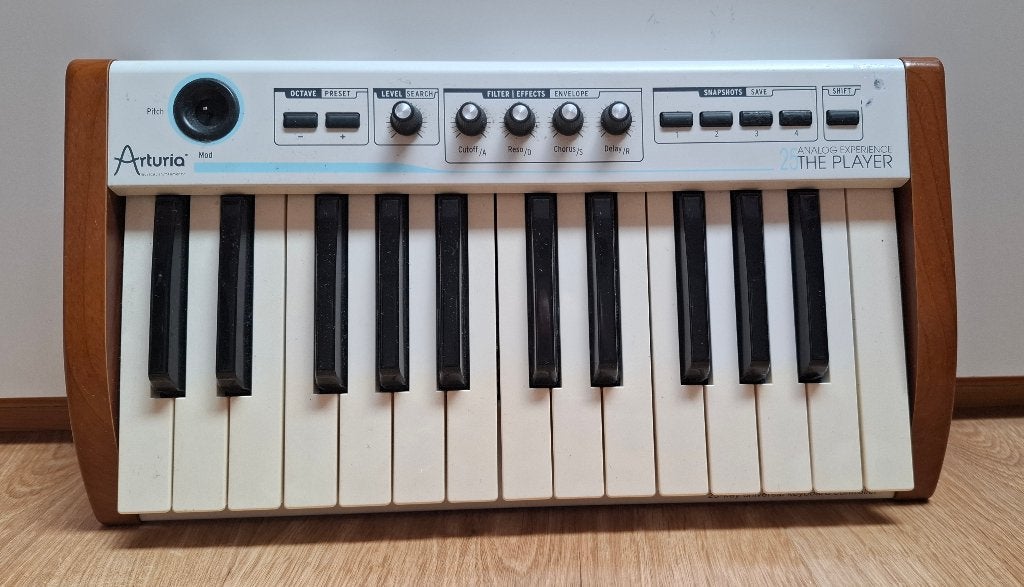 Midi-keyboard (Arturia - 25 toetsen), Muziek en Instrumenten, Midi-apparatuur, Ophalen, Gebruikt