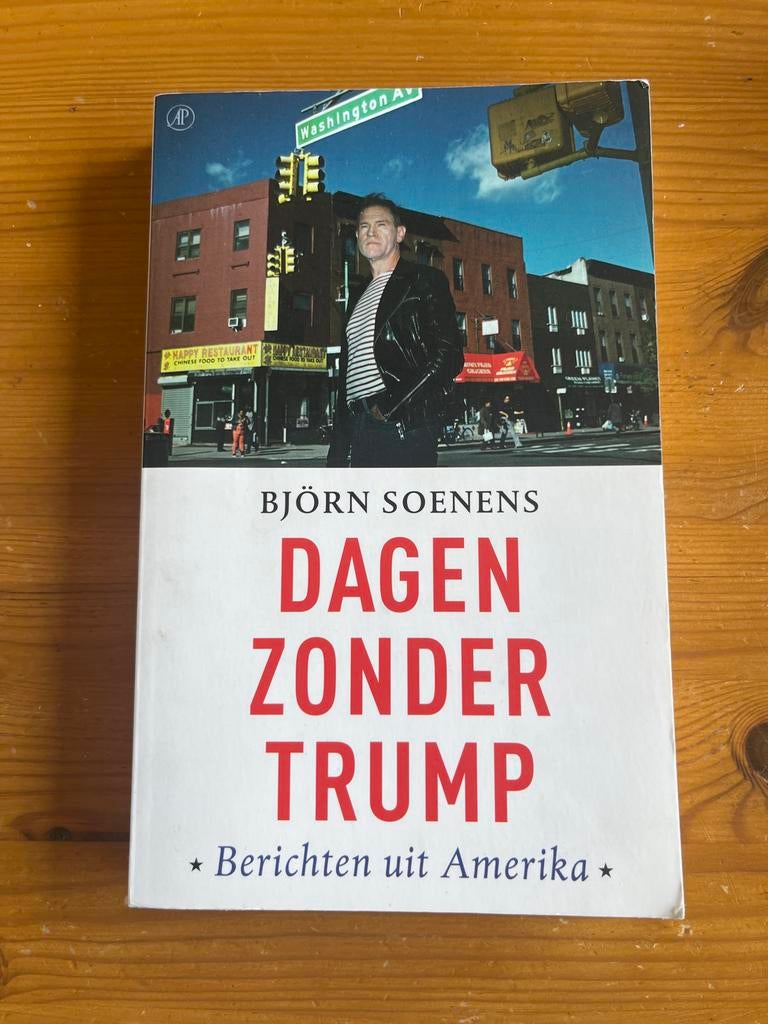 Dagen Zonder Trump - Berichten uit Amerika, Ophalen of Verzenden, Zo goed als nieuw, Politiek en Staatkunde, Wereld