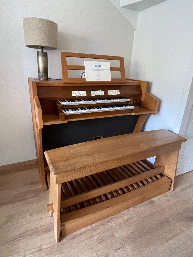 Heyligers orgel 17 stemmen, Ophalen, Gebruikt, 2 klavieren, Orgel