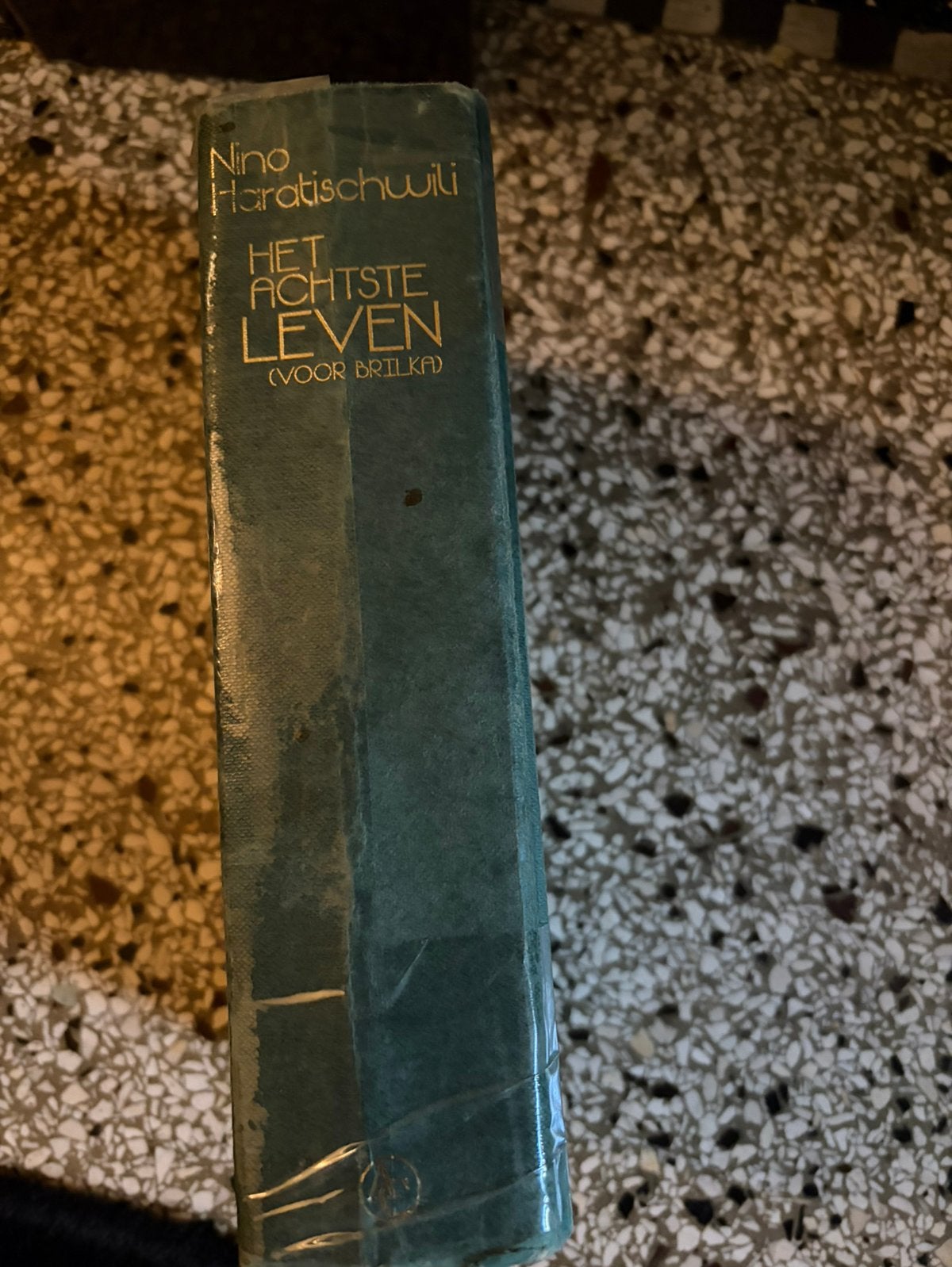 Het achtste leven/ Nino Haratischwili /hardcover, Ophalen of Verzenden, Zo goed als nieuw