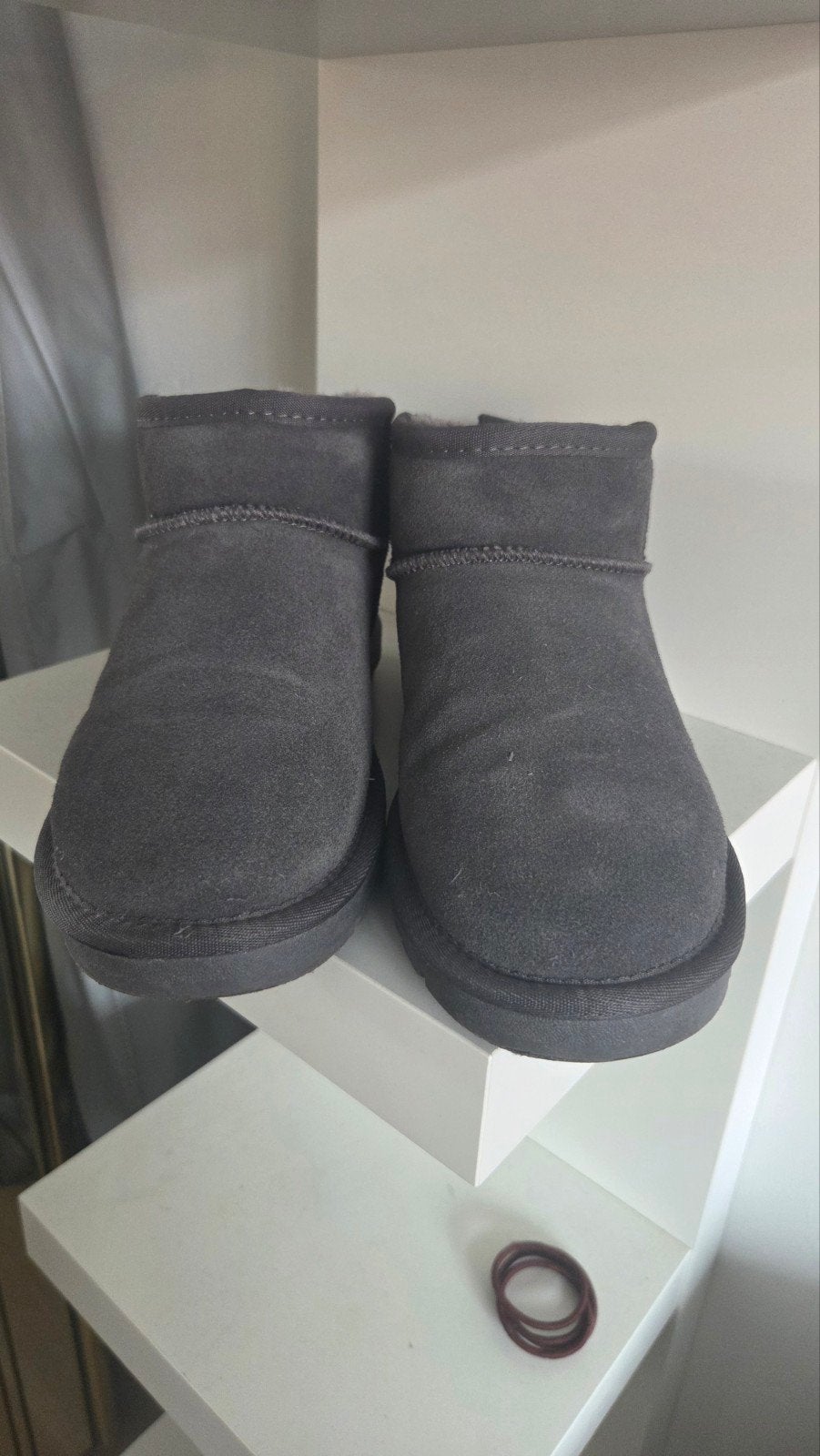 uggs, Ophalen, UGG, Lage of Enkellaarzen, Zo goed als nieuw
