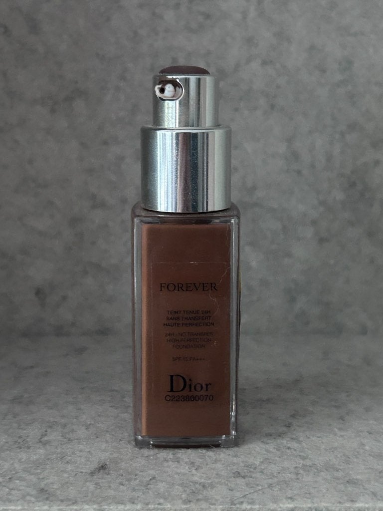 Dior Forever Foundation 7N, Gebruikt, Gehele gezicht, Beige, Ophalen of Verzenden