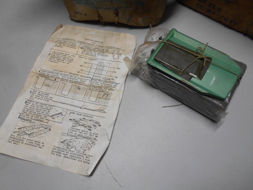 Shelter kit Canadees leger Nederlands leger doorgebruikt, Verzamelen, Ophalen of Verzenden, Landmacht, Overige gebieden, Overige typen