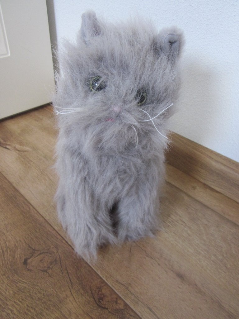 Pets2cuddle lichtgrijs langharig ruwharige poes/kat knuffel, Overige merken, Overige karakters, Grijs, Nieuw