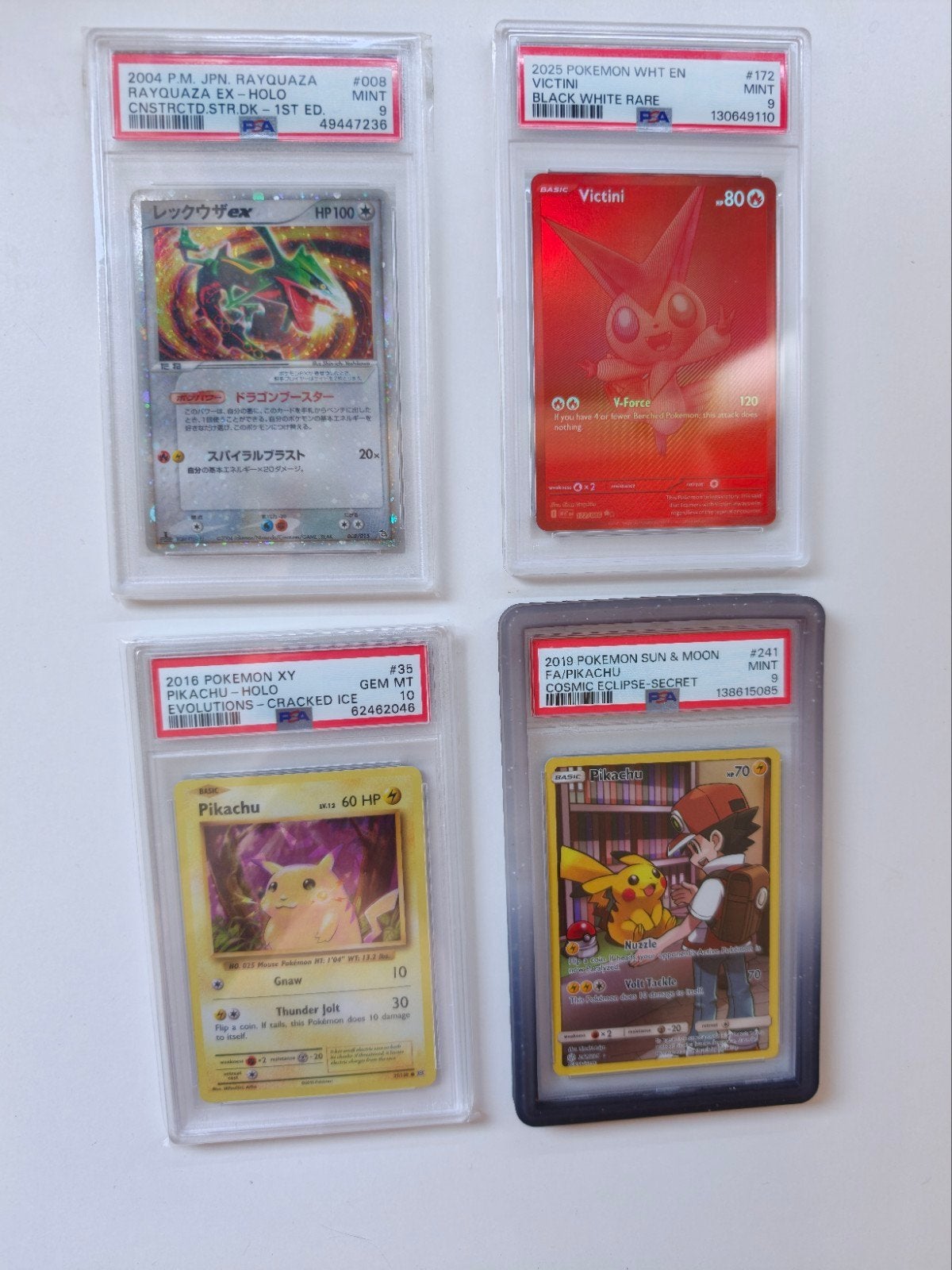Mooie PSA slabs (Pikachu, Rayquaza, Victini), Hobby en Vrije tijd, Verzamelkaartspellen | Pokémon, Ophalen, Zo goed als nieuw