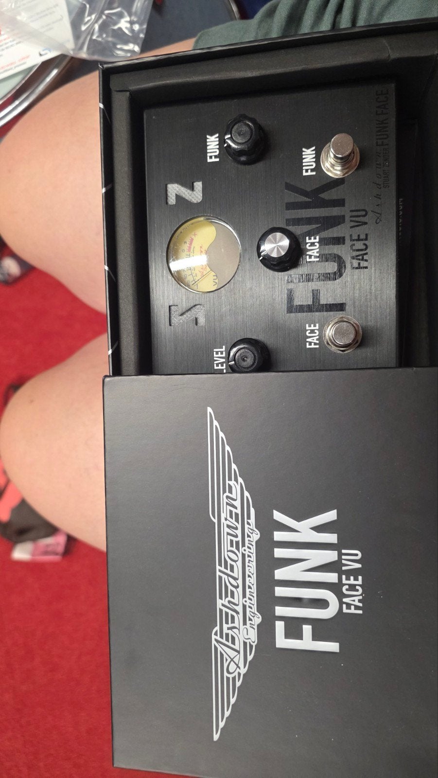 Ashdown Funk Face II & Cry Baby Bass Mini Wah, Muziek en Instrumenten, Effecten, Ophalen of Verzenden, Zo goed als nieuw