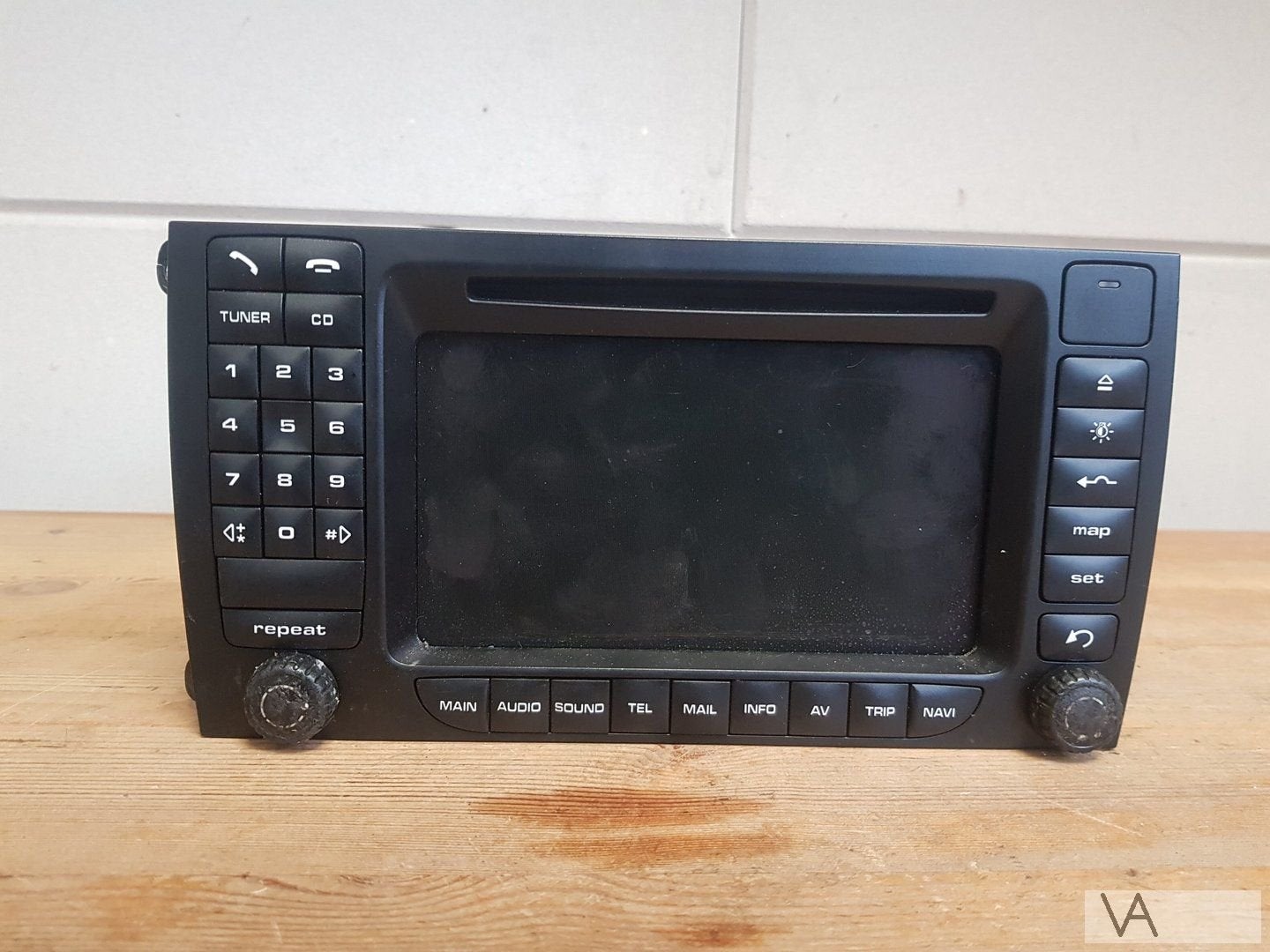 Porsche Cayenne 2003 - 2008 navigatie  radio 7L5035192a €200, Gebruikt, -, -, Porsche