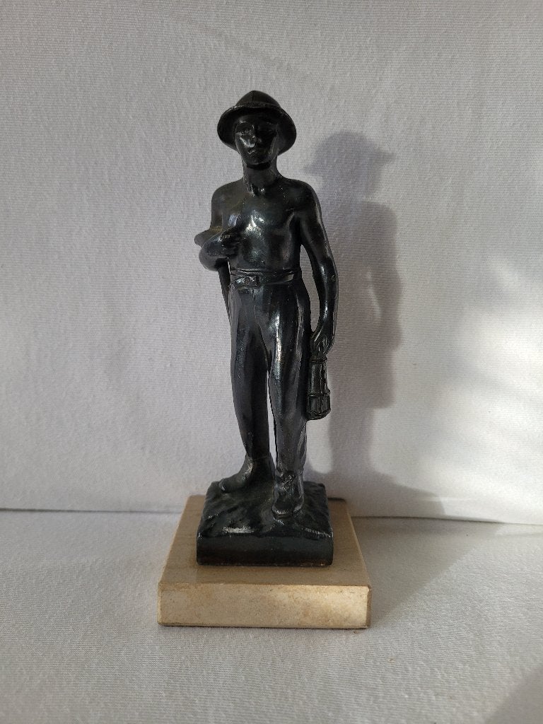 Beeldje 'Mijnwerker' door Rafaëllo Scali (1887-1971), Verzamelen, Ophalen of Verzenden, Zo goed als nieuw, Mens