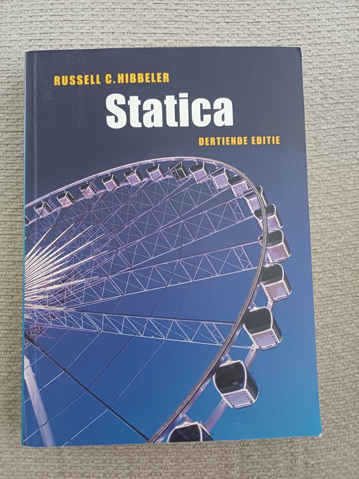 Statica - Russell C. Hibbeler (Dertiende Editie), Gelezen, Ophalen of Verzenden, WO, Russell C. Hibbeler