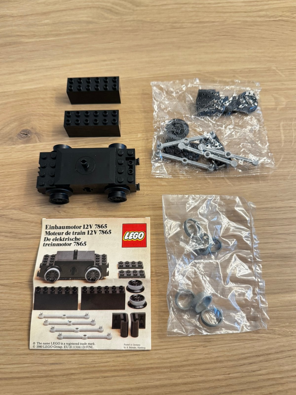 Vintage LEGO 12V Treinmotor 7865 – 100% Werkend & Compleet, Overige thema's, Ophalen of Verzenden, Zo goed als nieuw, Complete set