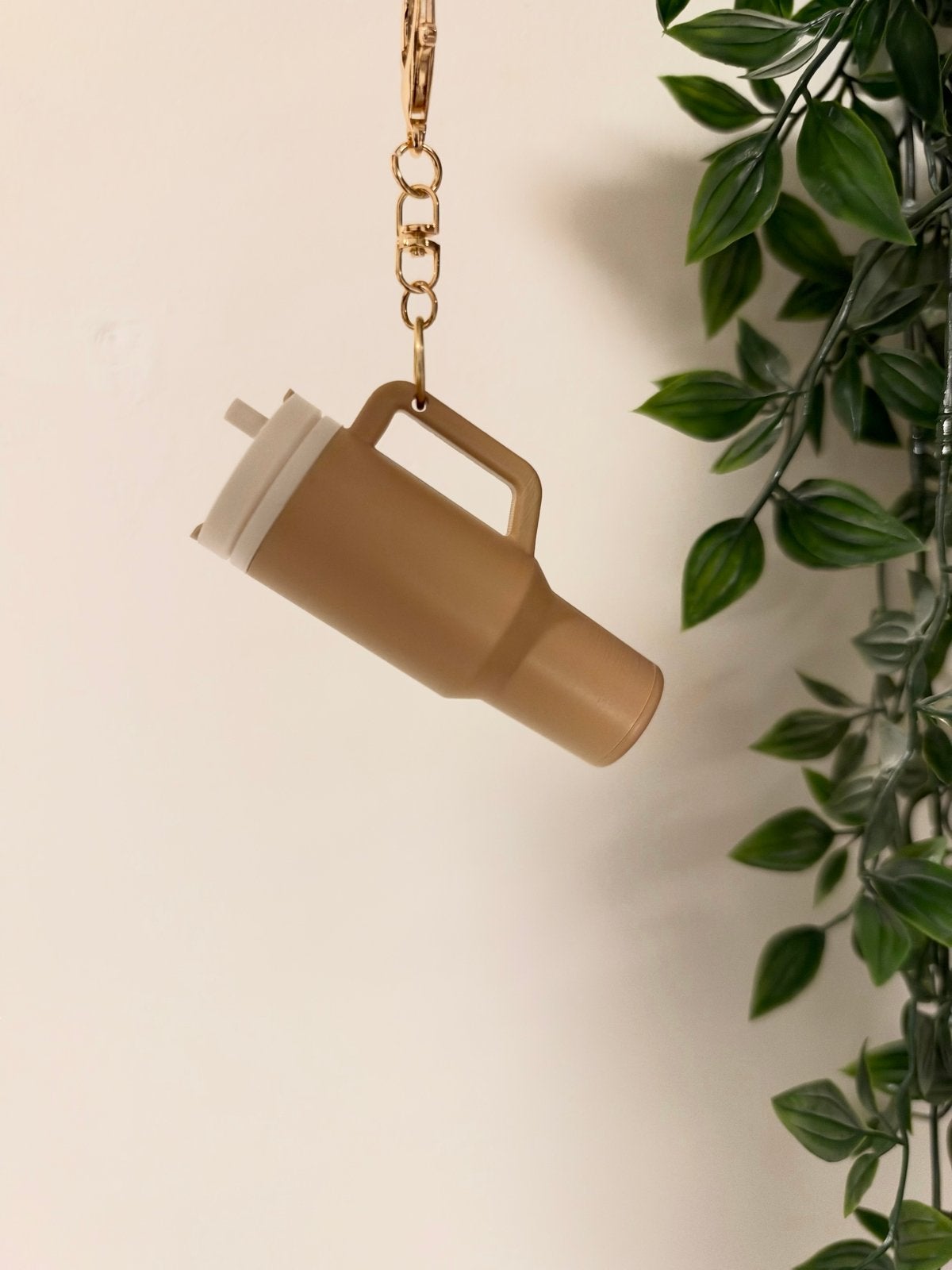 Beige mini tumbler sleutelhanger | Mini beker | Cadeautje, Ophalen of Verzenden, Nieuw