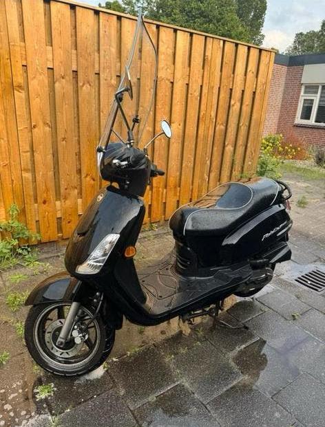 Sym fiddle II scooter, Fietsen en Brommers, Scooters | SYM, Ophalen, Maximaal 45 km/u, Zo goed als nieuw, Benzine