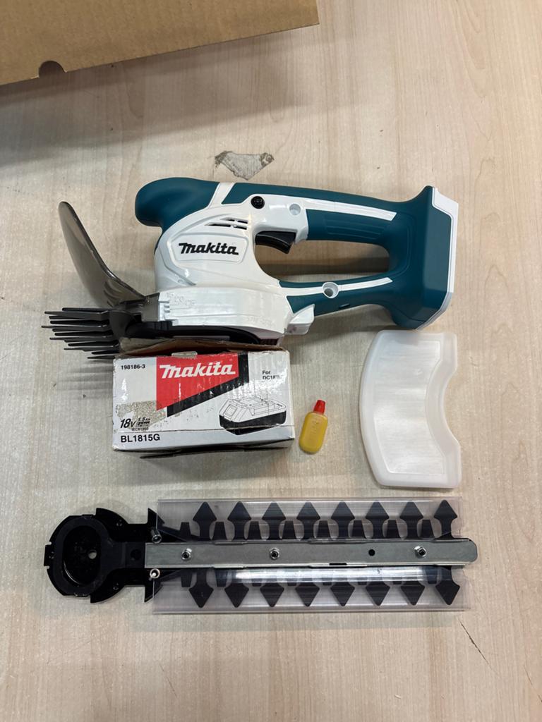 Makita UM110D Gras- en heggenschaar (nieuw, zonder lader), Ophalen of Verzenden, Nieuw, Accu