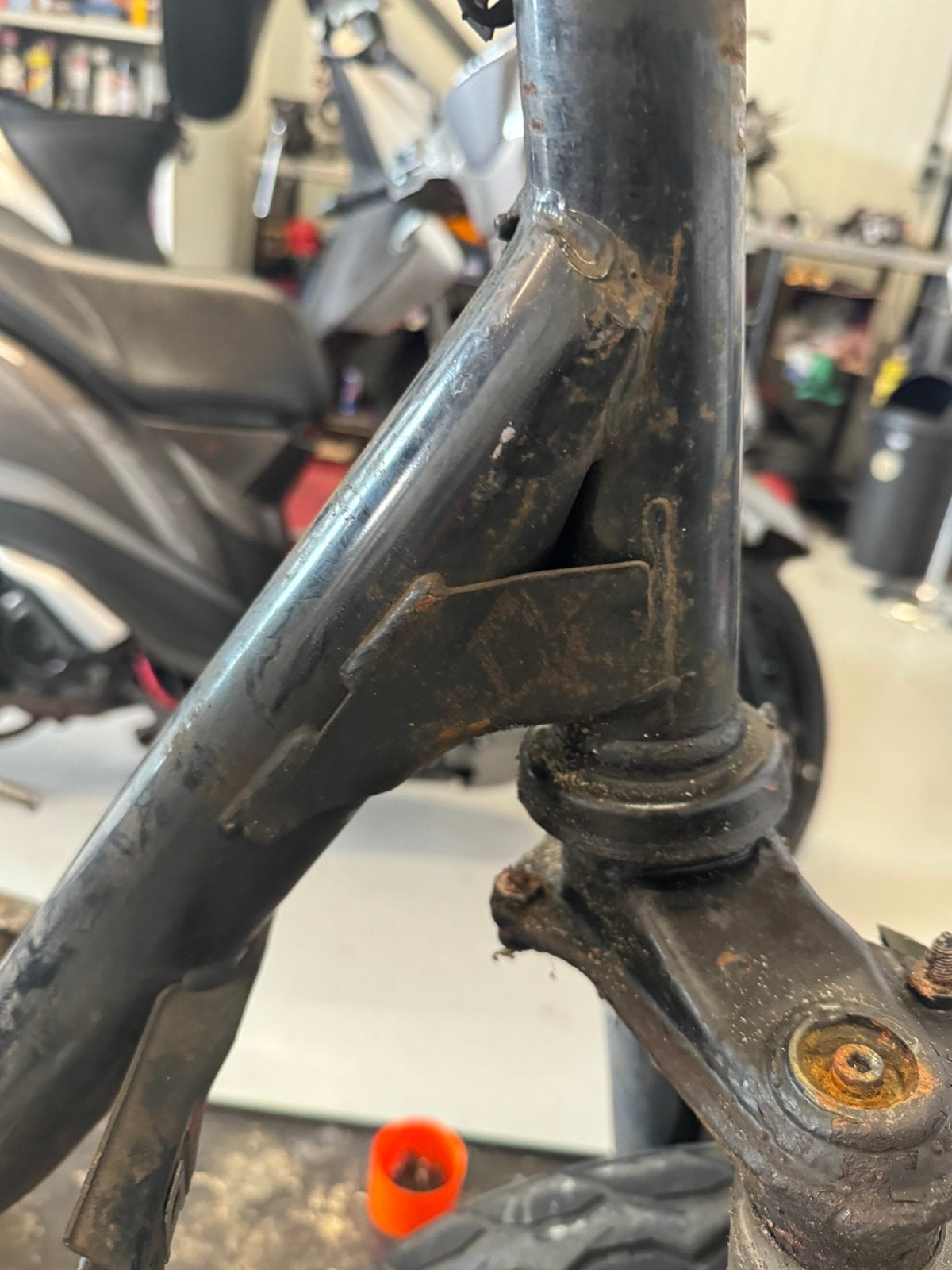 Piaggio Zip 2t frame 2002 brom, Fietsen en Brommers, Ophalen, Piaggio, Frame, Gebruikt